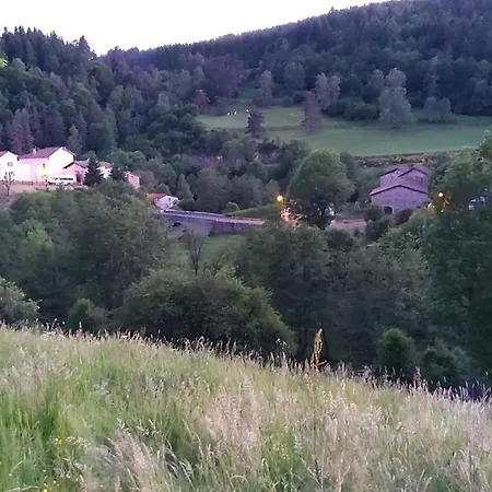 Chambres D'hotes La Maison Sous Les Etoiles Sembadel