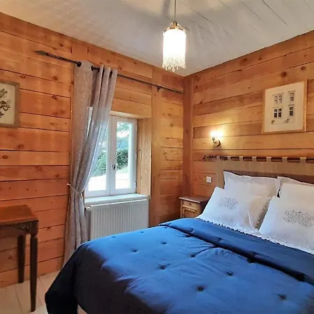 Chambres D'hotes La Maison Sous Les Etoiles Sembadel