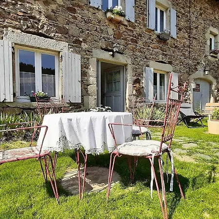 بيت ضيافة Chambres D'hotes La Maison Sous Les Etoiles *